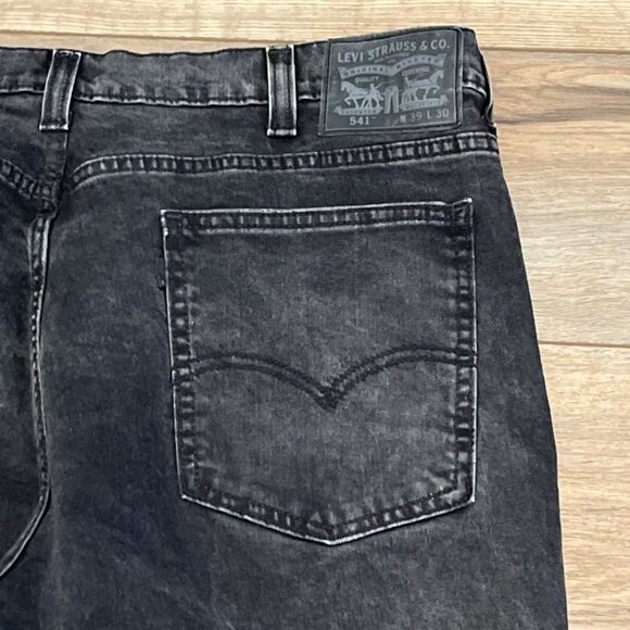 Men's Levis 541 Athletic Taper Fit Denim Jeans SZ 39x30 Faded Black Stretch - Picture 13 of 13